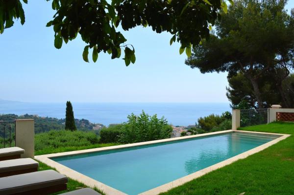 Villa Roca sea view, Prenota  Roccabruna Monaco