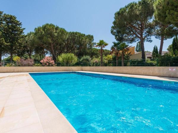 Green Village, Maison climatisée, 6 pers, piscine, wifi, garage, terrasse, Réserver  Hôtels à Hérault avec piscine, Piscine