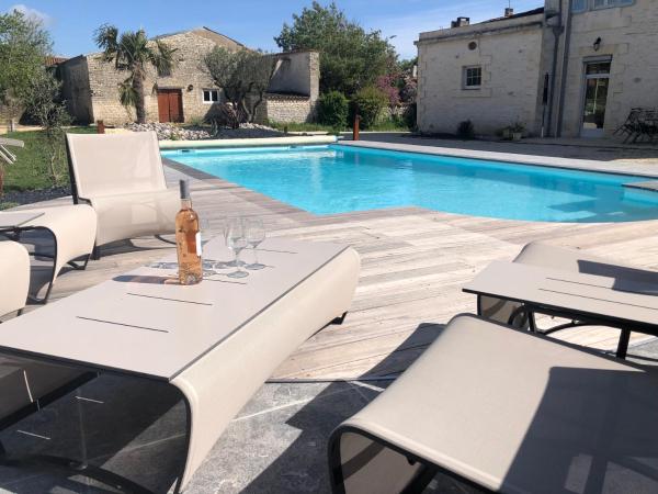 Villa Meunière, Reserva ahora  Hoteles en Aquitania con aparcamiento, Aparcamiento