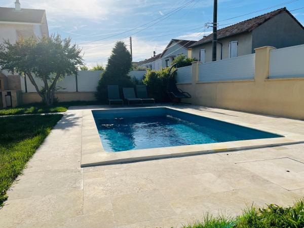 La Villa Lumière, Prenota  Hotel a Alvernia con parcheggio, Parcheggio