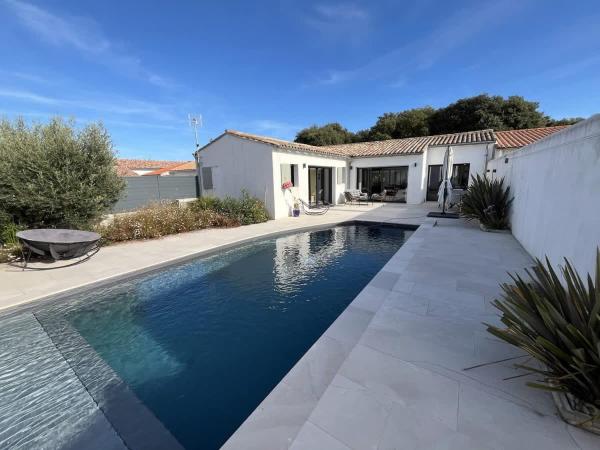 La Villa des Chenes Verts, Prenota  Hotel a Aquitania con piscina, Piscina