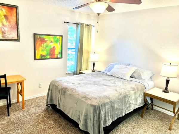 Rooms by Month Daytona, Buchen Sie  Port Orange Daytona Beach Area
