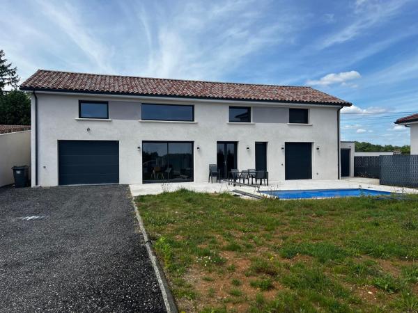 Villa en campagne, Prenota  Roussillon Isère