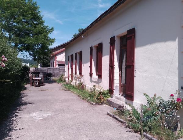 Le Domaine Enchanté, Réserver  Cransac Aveyron