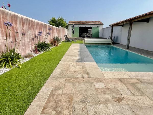 Villa avec Piscine chauffée, a 5mn de la plage, Reserva ahora  Hoteles en Aquitania con aparcamiento, Aparcamiento