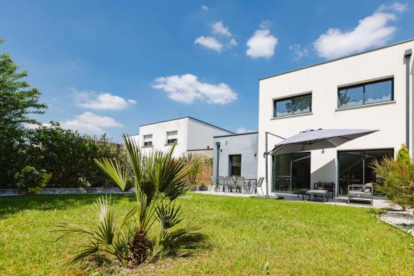La Villa Pop & Steel - maison avec 4 chambres, Prenota  Orgères Bretagna