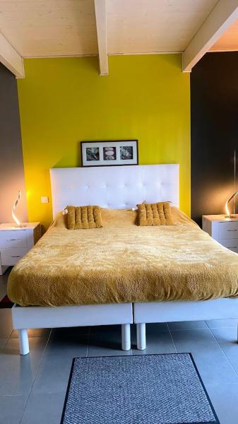 Chambre MELUSINE, Prenota  Hotel a Bretagna con parcheggio, Parcheggio