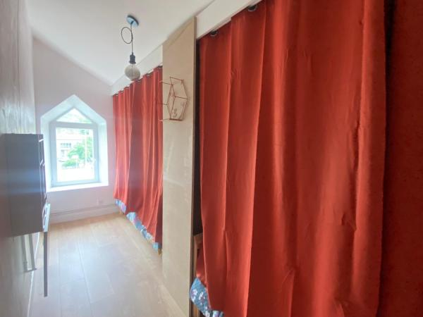 Chez Catherine, Prenota  Hotel a Alvernia con parcheggio, Parcheggio
