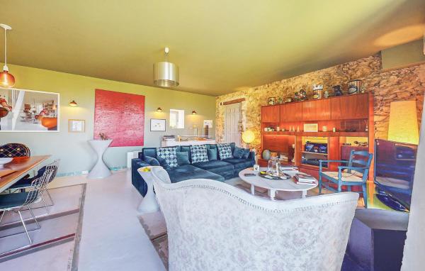 Amazing Home In Villaines-La-Gonais, Buchen Sie  Villaines-la-Gonais Pays-de-la-Loire