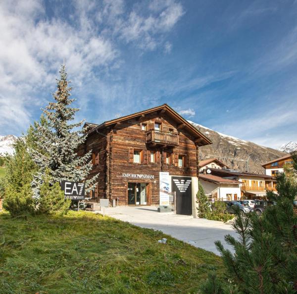 Engadina Chalet, Buchen Sie Chalet Livigno Lombardei