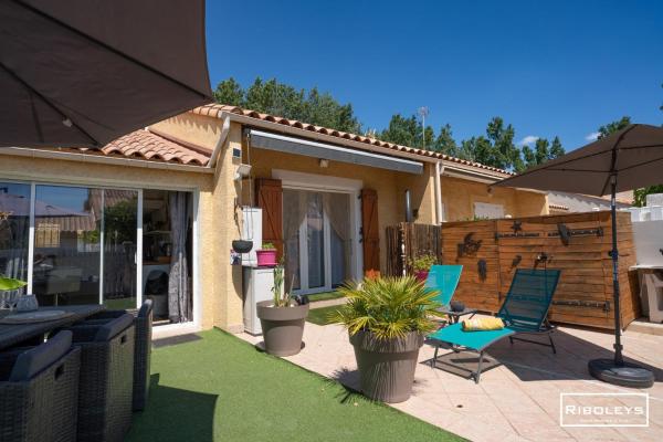 Vias-plage - Villa climatisée de 65m2 à 600m de la plage, Réserver  Vias Canal du Midi