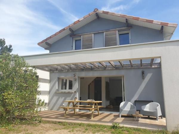 Villa de la plage 3 chambres, à 2 pas de locéan, Reserva ahora  Hoteles en Aquitania con aparcamiento, Aparcamiento