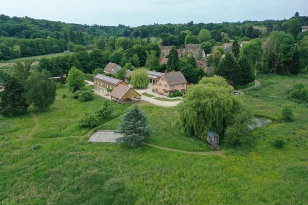 Domaine De La Valle De La Millire, Réserver  Les Mesnuls 