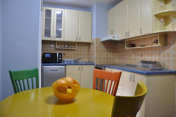 True Color Apartment, Buchen Sie Ferienwohnung Novi Beograd 