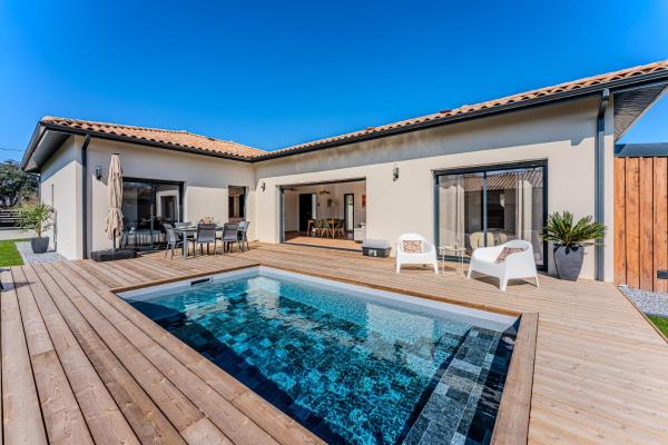 Villa Diam - Welkeys, Reserva ahora  Hoteles en Aquitania con aparcamiento, Aparcamiento