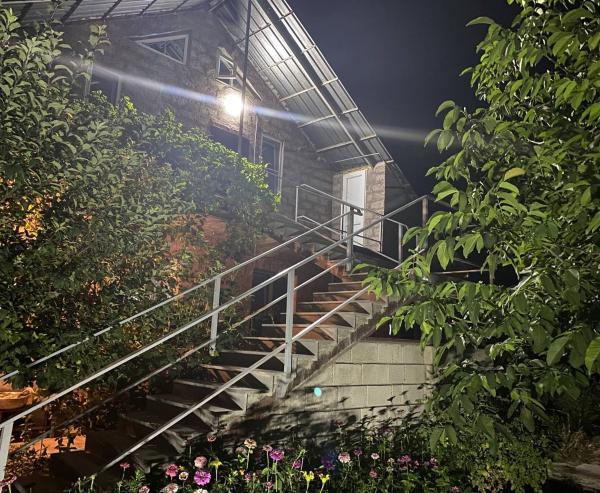 Home sweet Home, Buchen Sie  Gjumri 