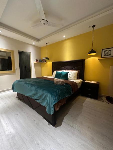 Goldcrest Mall Luxury Apartment, Buchen Sie Ferienwohnung Lahore Pakistan