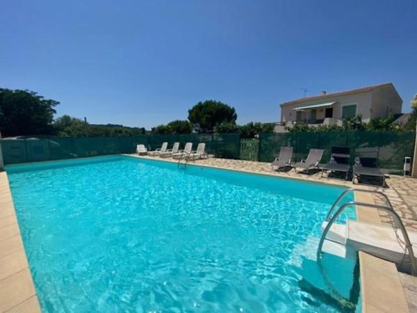 Gites les oliviers, Réserver  Hôtels à Hérault avec piscine, Piscine