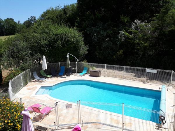 Villa LA FOUGASSE avec piscine, Réserver  Castelnaud-la-Chapelle 