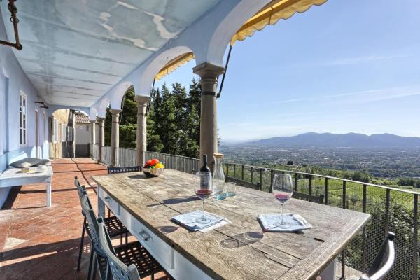 The Monastery, Buchen Sie  Hotels mit Pool in Capannori, Schwimmbad