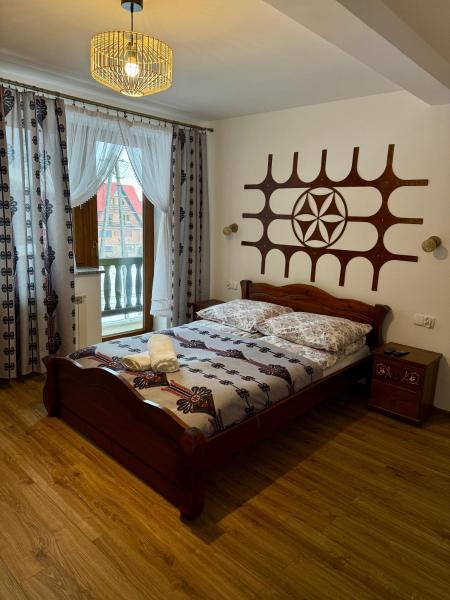 Domek pod lasem, Book  Lesser Poland Hotels with a Parking, Parking