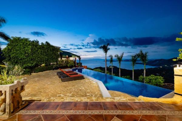 Casa Amarilla 4br Bay-view Villa - 8 Guests, Prenota  Hotel a Guanacaste con piscina, Piscina