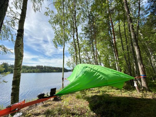 Alaska Tree Tents Linnansaari, Buchen Sie Campingplatz Campingplätze und Glamping in Ostfinnland, Campingplatz