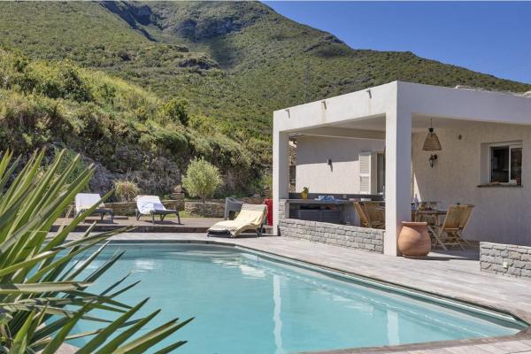 Villa La Marine, Prenota  Hotel con piscina a Sisco, Piscina