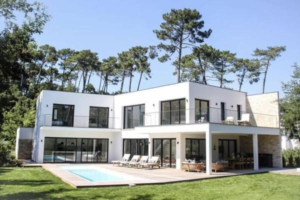 Villa La Foret Du Lac à HOSSEGOR, Reserva ahora  Hoteles en Aquitania con aparcamiento, Aparcamiento