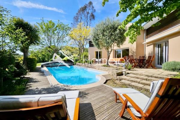 Luxury ! Villa avec piscine - Vue 180 sur le golf, Réserver  Gestel Bretagne