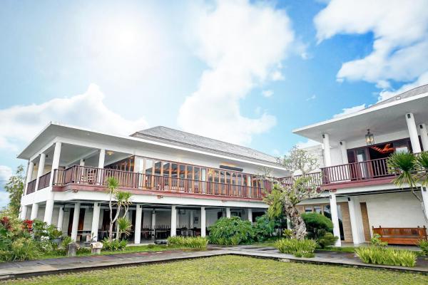 Louis Kienne Bandungan, Buchen Sie  Srondolwetan Central Java