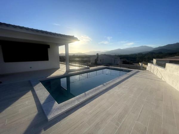 Villa Stella avec piscine entre mer et rivière, Prenota  Vardiola Corsica
