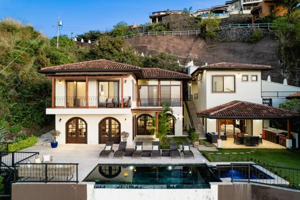 Casa Margarita Ocean View Villa W Infinity Pool, Reserva ahora  Playa Hermosa 