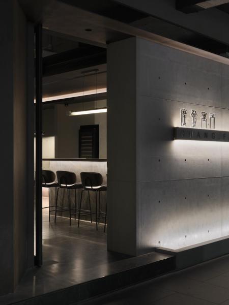 Miu Hostel, Buchen Sie  Hotels in Tainan mit Parkplatz, Parkplätze