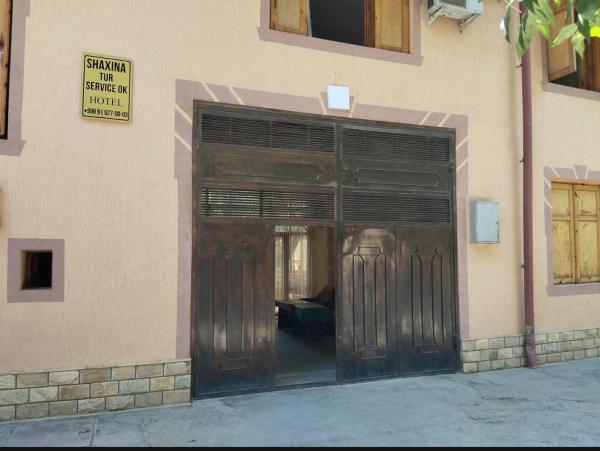 Shahina tur service, Buchen Sie  Hotels in Samarkand mit Parkplatz, Parkplätze
