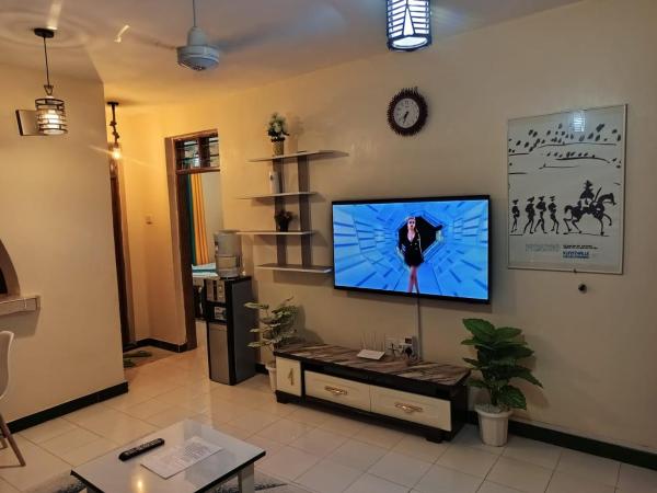 Modern 1-Bedroom Apartment with AC & Parking along Mtwapa Beach Road, Reserva ahora Apartamento Mtwapa 