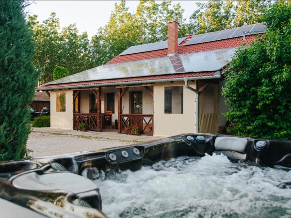 Bori Tanya, Réserver  Hôtels à Southern Great Plain avec piscine, Piscine