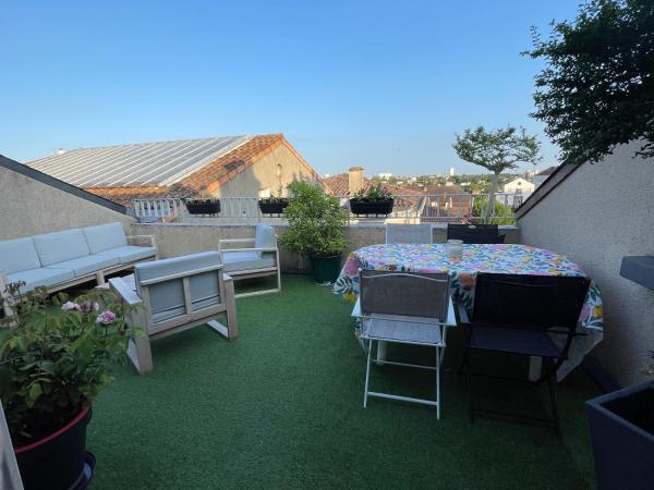 Grand Appartement Hypercentre avec Terrasse et Parking, Reserva ahora  Poitiers Futuroscope