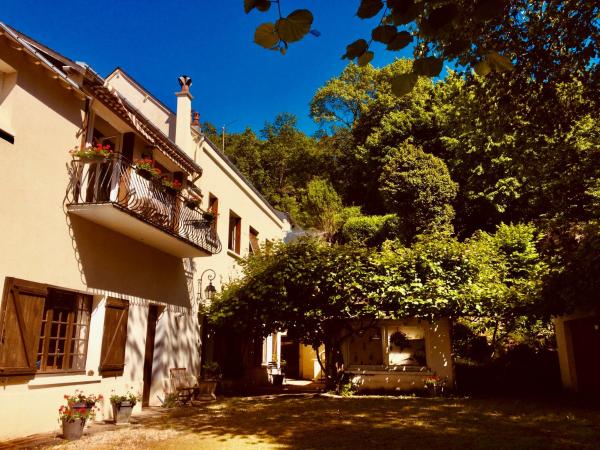 Le Clos Rabelais, Reserva ahora  Hoteles en Centro con aparcamiento, Aparcamiento
