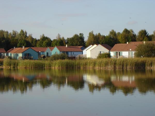 Hébergements du Lac de Madine, Prenota  Heudicourt-Sous-les-Cotes 