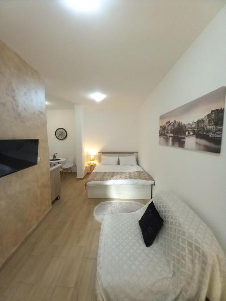 CASA APARTMENTS, one-bedroom apartment, Book Apartment Budva 