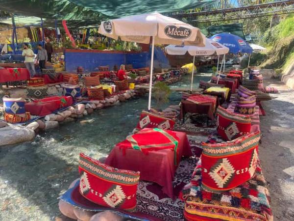 Assistance Imlil hostels, Buchen Sie  Hotels in Marrakech-Safi mit Parkplatz, Parkplätze