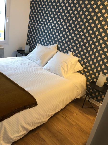 Le Gîte du Jard, Reserva ahora  Hoteles en Aquitania con aparcamiento, Aparcamiento