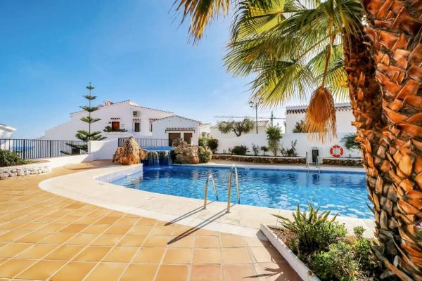 Capistrano Village, 1 bedroom + free wi-fi, Prenota Appartamento Nerja Axarquía