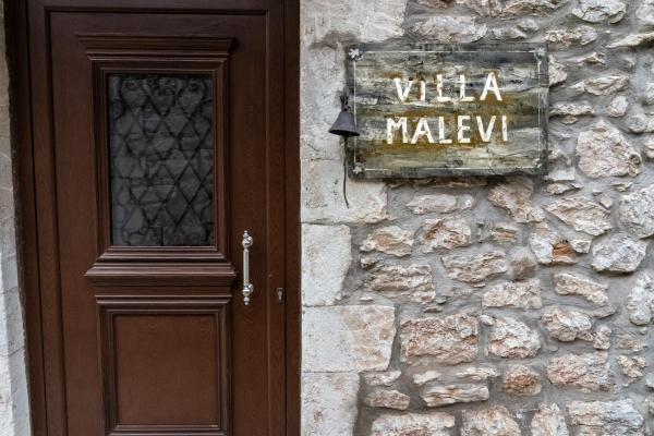 Villa Malevi Dimitsana, Prenota  Dhimitsana 