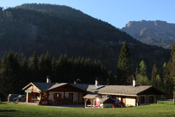 Agriturismo Maso Fumas, Prenota  Hotel a Veneto con parcheggio, Parcheggio