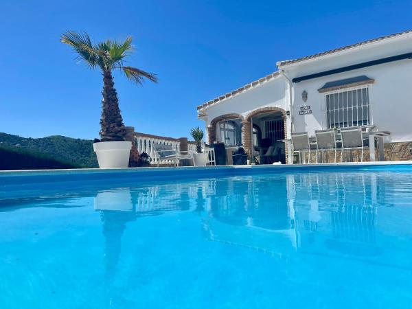 Villa Casira, 6 personen, Viñuela, Andalucía, Buchen Sie  Hotels mit Pool in Axarquía, Schwimmbad