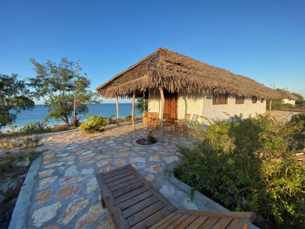 Namahamade Lodge Restaurante & Beach Bar, Buchen Sie  Mossuril Mosambik