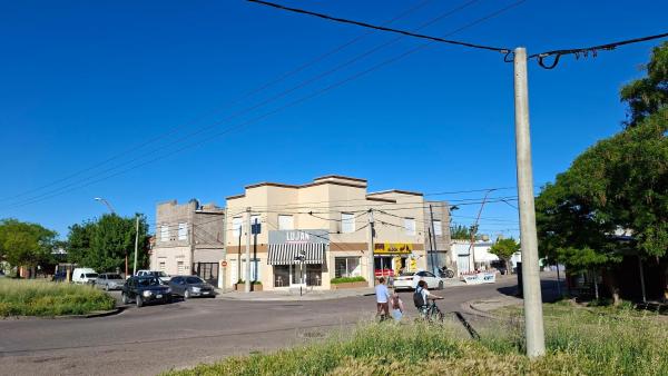 Departamentos céntricos con parrilla, Prenota  Punta Alta Buenos Aires