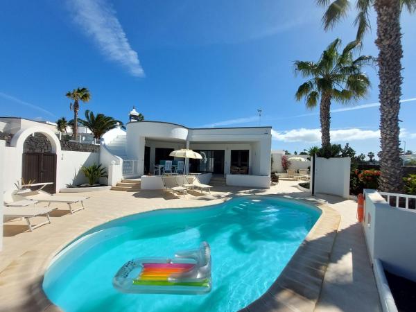 Sol y Luna Room & Suite Lanzarote Holidays - Heated pool, Prenota  Playa Blanca 